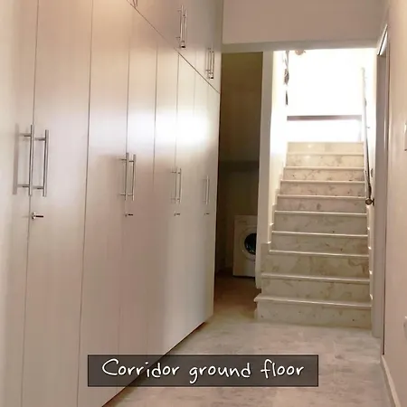 Traditional Private 펜션