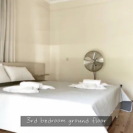 Traditional Private *