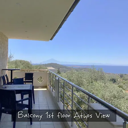 Holiday home Traditional Private