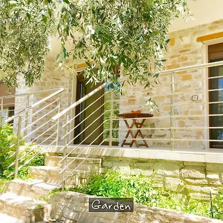 Traditional Private Holiday home