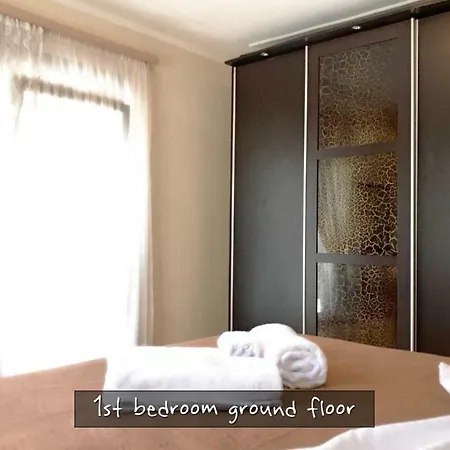 Traditional Private Holiday home